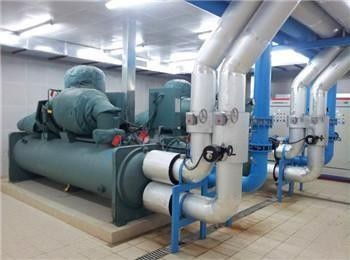 深圳寶安專業(yè)專業(yè)注塑機回收材質(zhì)齊全