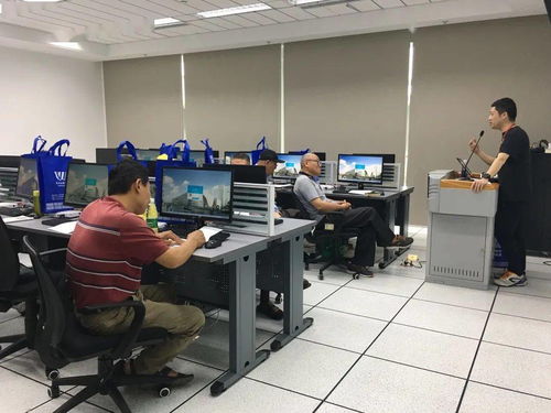 蘇州市吳中區(qū)圖書(shū)館老年讀者公益培訓(xùn)活動(dòng)第12期 愛(ài)老扶老，玩轉(zhuǎn)電腦和手機(jī)