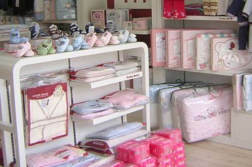 母嬰用品加盟費用解析 總投資10.72萬元是否可行？